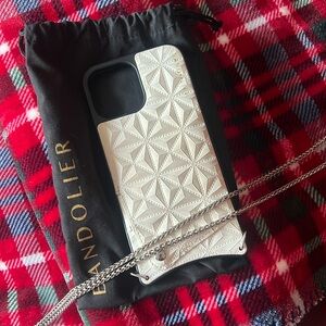 Bandolier iPhone 13 Pro Max